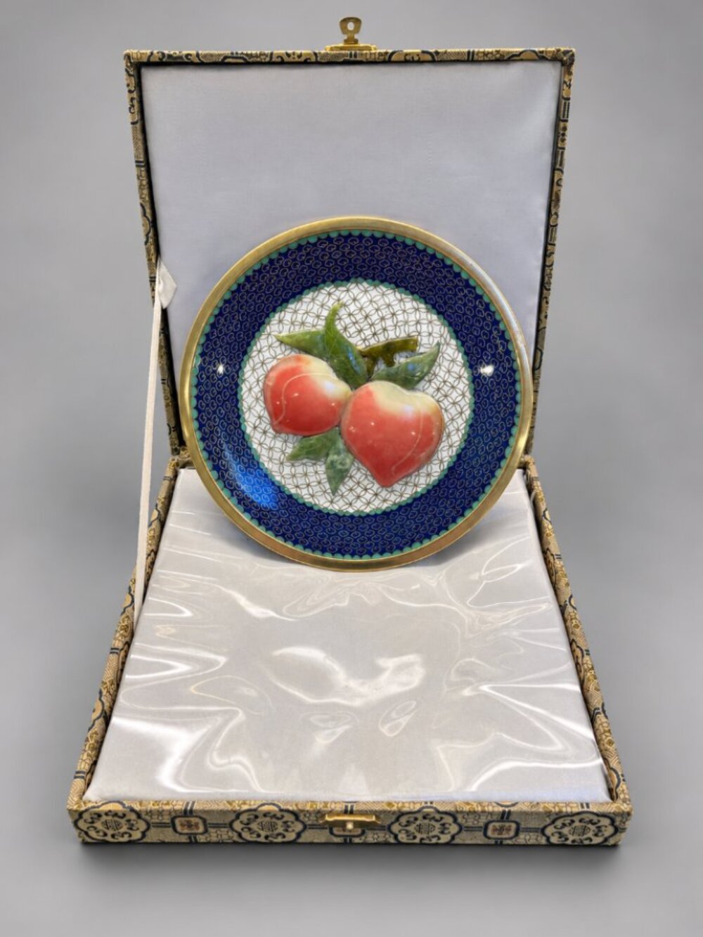 Vintage Chinese Nan Yu Cloisonne Southern Jade Peach Plate w/ Original Box